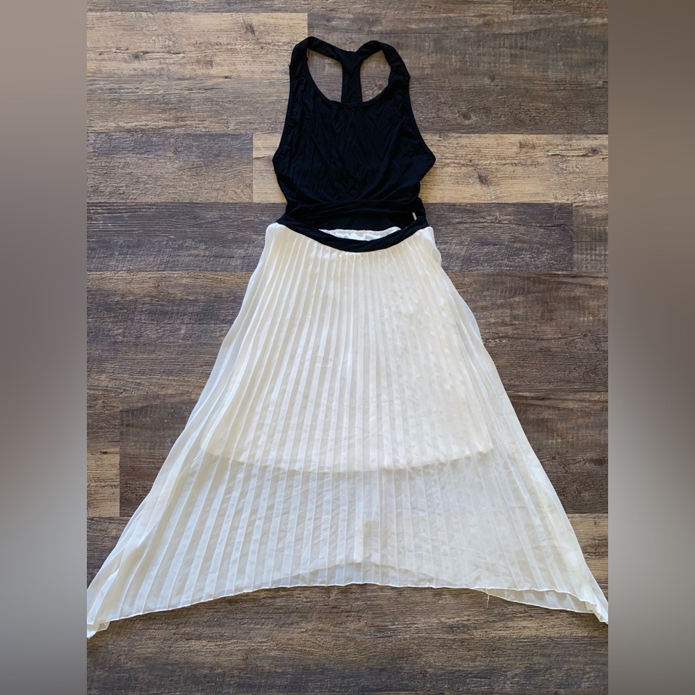 Black and White Pleated Dress